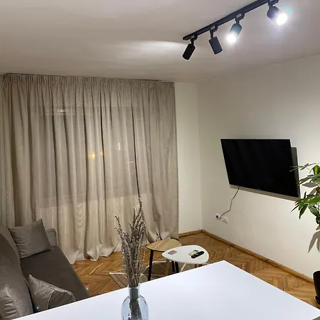 Cozy Apartment, In The Center Of Tirana Extérieur photo